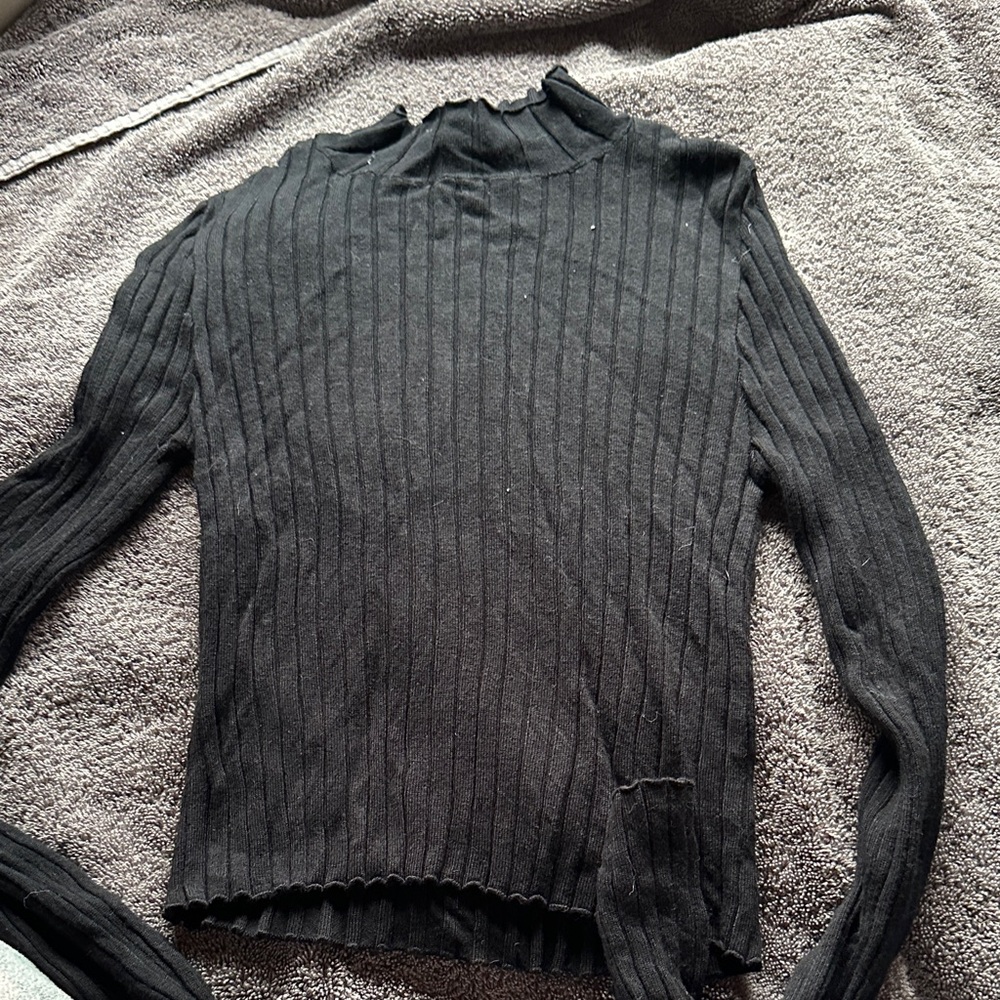 Double Zero Black Turtleneck Sweater